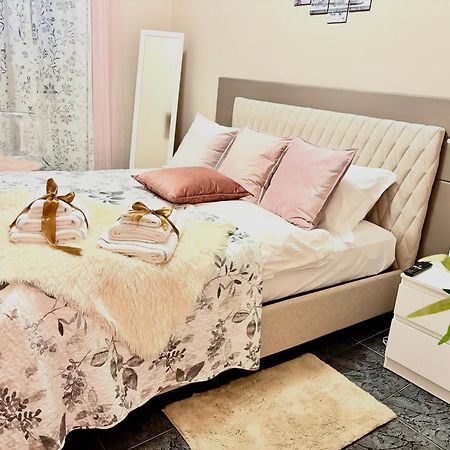 Casa Camilla Apartment Roma Ngoại thất bức ảnh